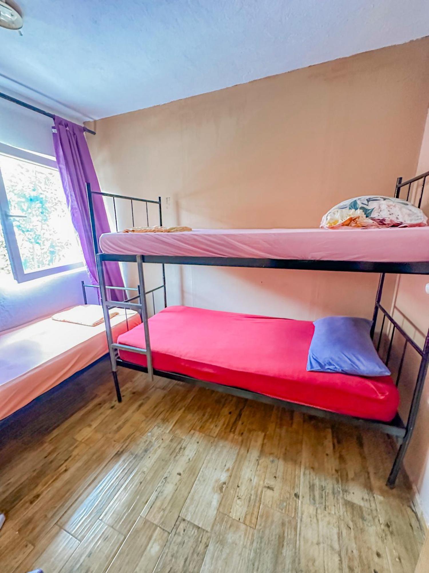 Hostel Anton Тиват Экстерьер фото
