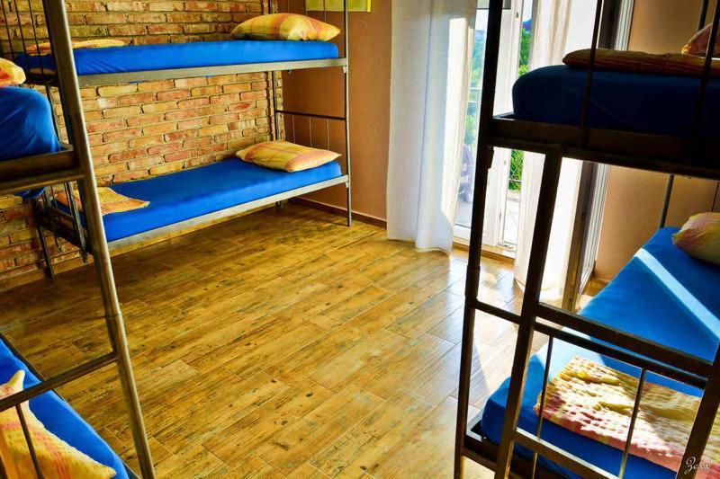 Hostel Anton Тиват Экстерьер фото