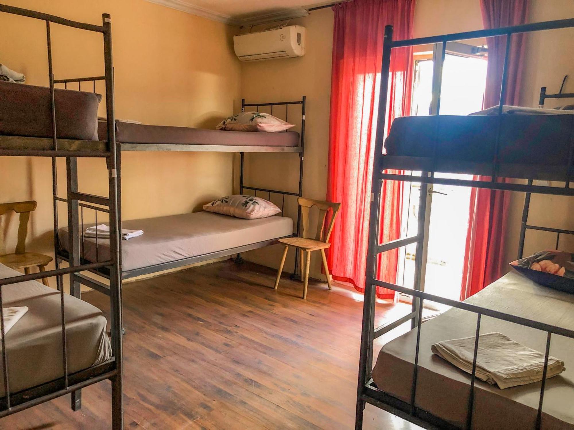 Hostel Anton Тиват Экстерьер фото