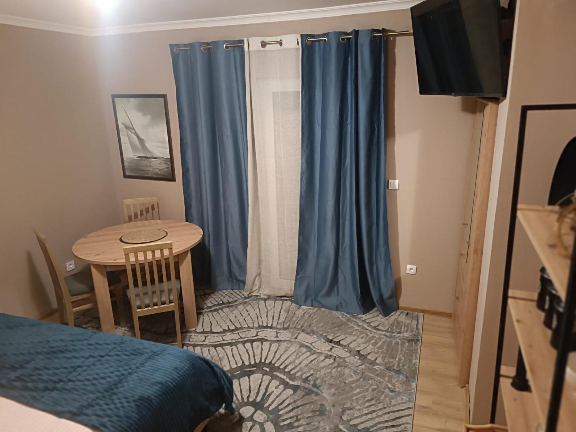 Hostel Anton Тиват Экстерьер фото