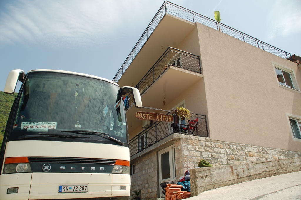 Hostel Anton Тиват Экстерьер фото