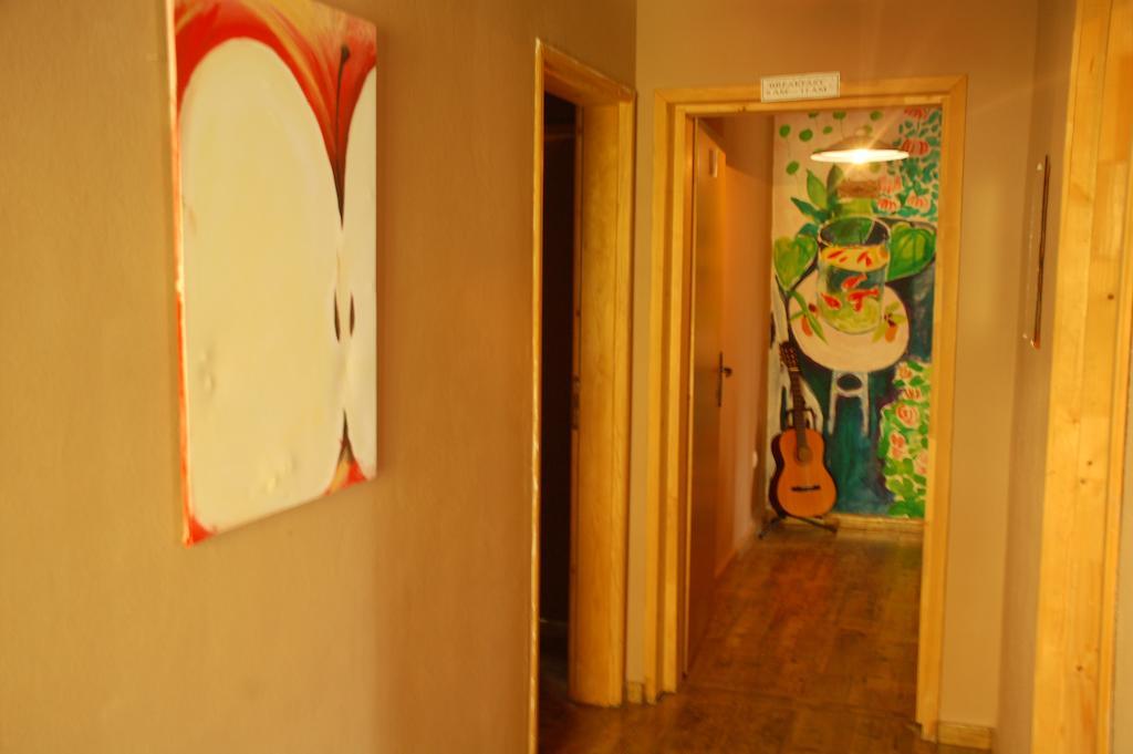 Hostel Anton Тиват Экстерьер фото