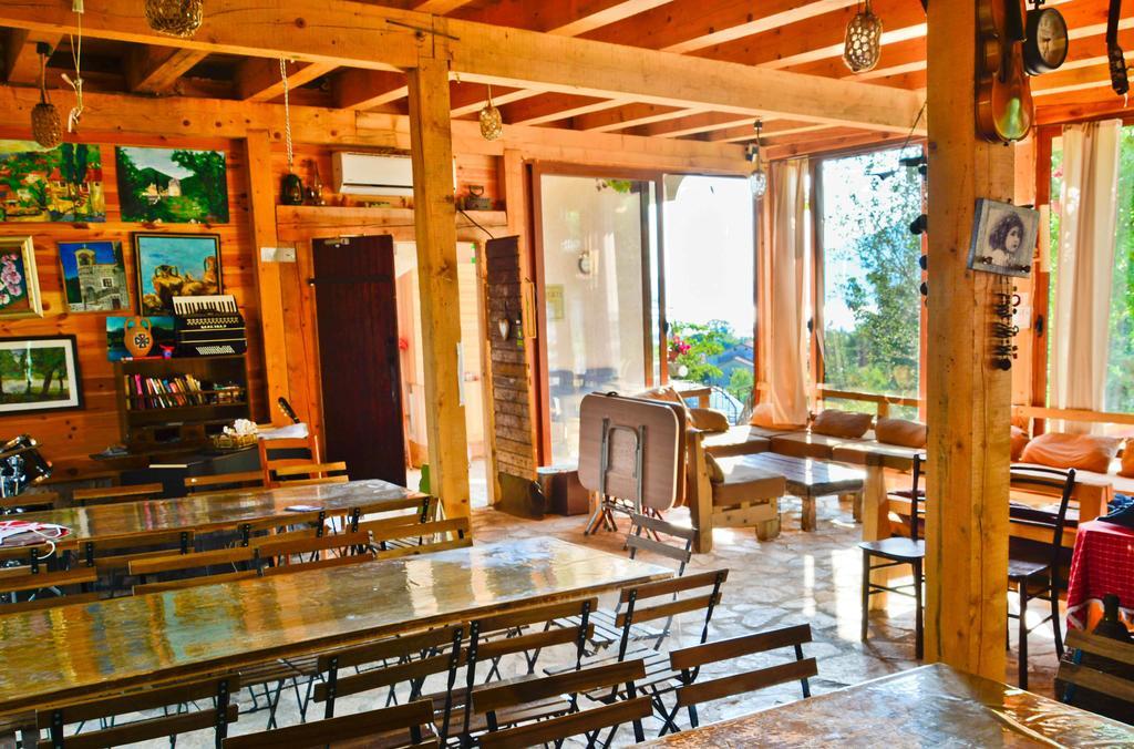 Hostel Anton Тиват Экстерьер фото